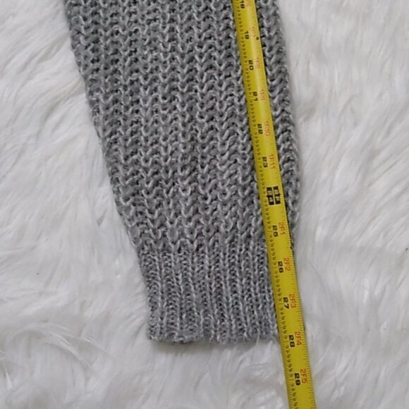 EUC American Eagle Gray Open Weave Oversized Sweater - Picture 14 of 14